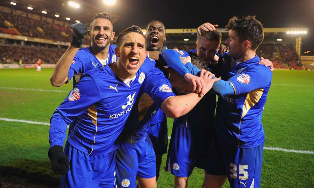 示了裁判薪 示了裁判薪