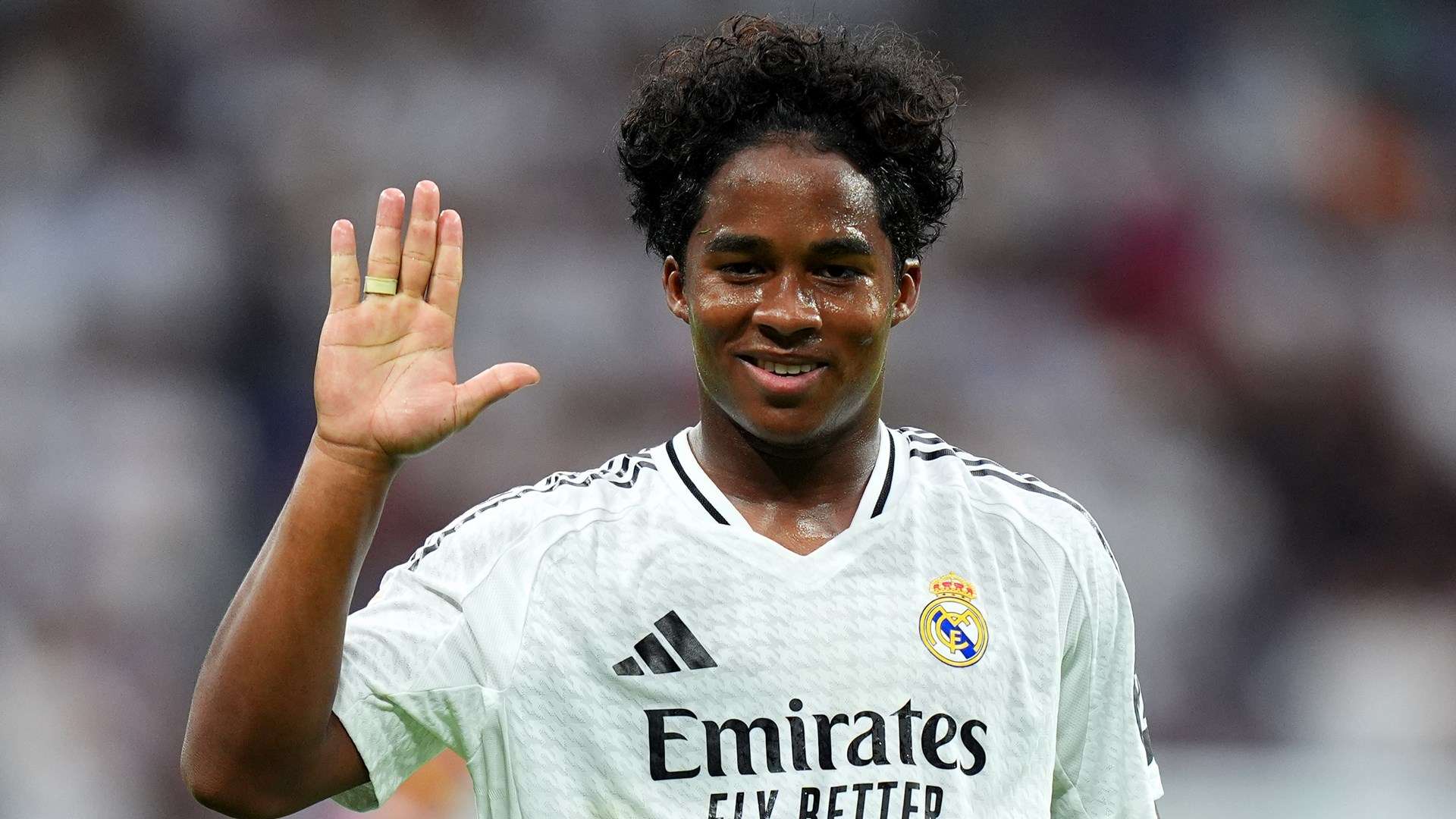 超裁判薪酬 超裁判薪酬